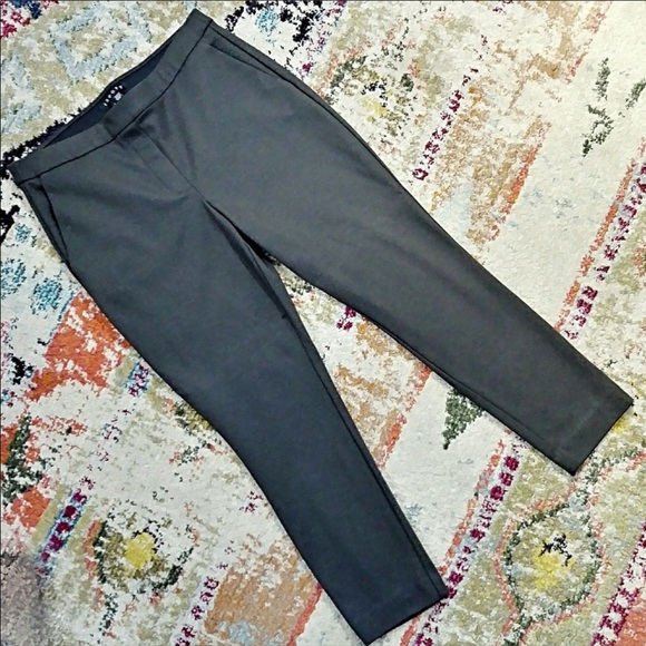 Theory Pull On Pants - Picture 2 of 8